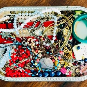 2 lbs Vintage and Current Fashion Jewelry Lot